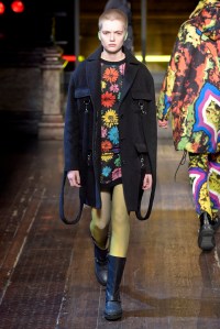 Moschino Pre-fall 2016