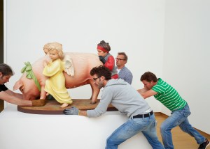 Jeff Koons, Stedelijk Museum, Amsterdam, 2012; photographed by Henk Wildschut.