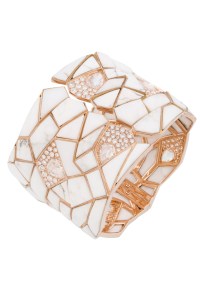 Nuun1. Manchette Howlite