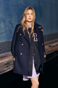 Tommy Hilfiger Pre-Fall 2016