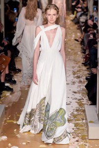 Valentino Spring 2016 Couture
