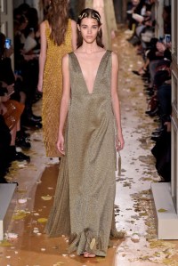 Valentino Spring 2016 Couture