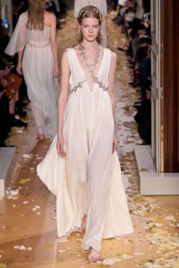 Valentino Spring 2016 Couture