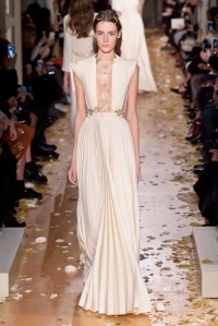 Valentino Spring 2016 Couture