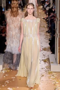 Valentino Spring 2016 Couture