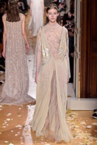 Valentino Spring 2016 Couture