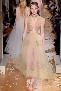 Valentino Spring 2016 Couture