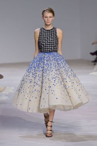 Giambattista Valli Spring 2016 Couture