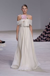Giambattista Valli Spring 2016 Couture