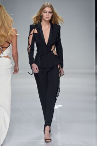 Atelier Versace Spring 2016 Couture