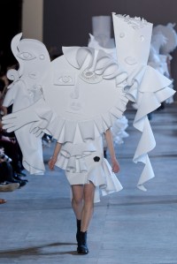 Viktor & Rolf Spring 2016 Couture