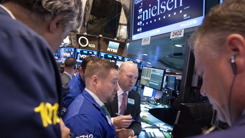 Stocks Lower as Sequential Gets New President, L Brands Get Upgrades
