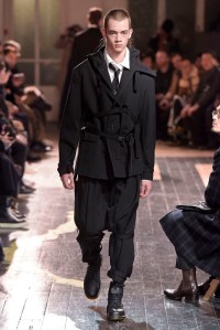 Yohji Yamamoto Men's Fall 2016
