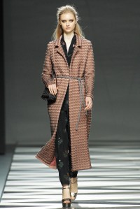 A look by Ailanto.