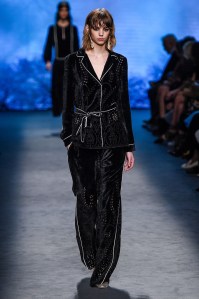 Alberta Ferretti RTW Fall 2016