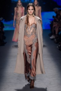 Alberta Ferretti RTW Fall 2016