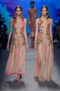 Alberta Ferretti RTW Fall 2016