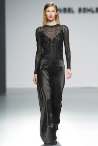 A look by Angel Schlesser.