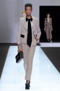 Giorgio Armani RTW Fall 2016