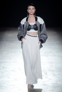 Atsushi Nakashima RTW Fall 2016
