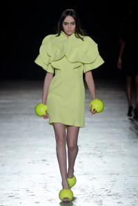 Atsushi Nakashima RTW Fall 2016