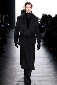 Carmen Marc Valvo RTW Fall 2016