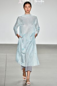 JD.com RTW Fall 2016