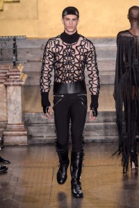 Julien Macdonald RTW Fall 2016