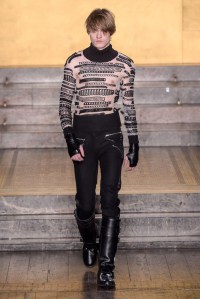 Julien Macdonald RTW Fall 2016