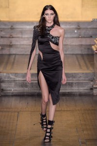 Julien Macdonald RTW Fall 2016