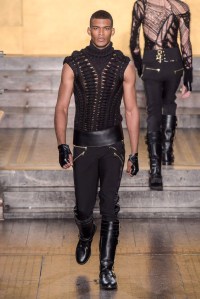 Julien Macdonald RTW Fall 2016