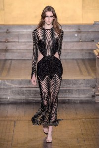 Julien Macdonald RTW Fall 2016