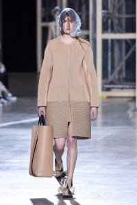 Christopher Kane RTW Fall 2016