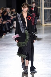 Christopher Kane RTW Fall 2016