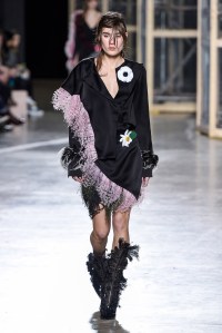 Christopher Kane RTW Fall 2016