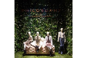 One of Philosophy di Lorenzo Serafini's spring looks at Milan's La Rinascente windows