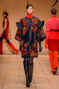 Laura Biagiotti RTW Fall 2016