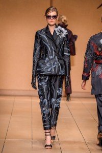 Laura Biagiotti RTW Fall 2016