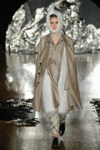 Alexandru Tunsu London College of Fashion MA16 Women's RTW Fall 2016