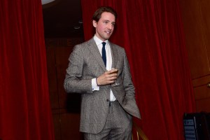 Alexander Gilkes Paddle8 celebrates Lynn Wyatt ￼with a Champagne Reception at the Monkey Bar