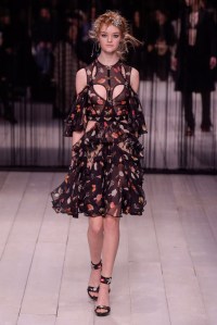 Alexander McQueen RTW Fall 2016