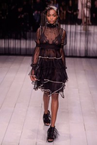 Alexander McQueen RTW Fall 2016