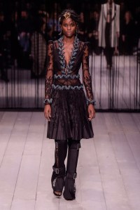 Alexander McQueen RTW Fall 2016