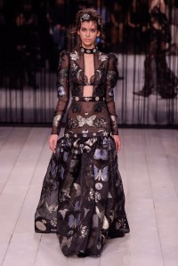 Alexander McQueen RTW Fall 2016