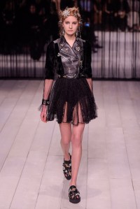Alexander McQueen RTW Fall 2016