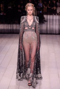 Alexander McQueen RTW Fall 2016