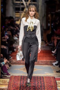 Moschino RTW Fall 2016