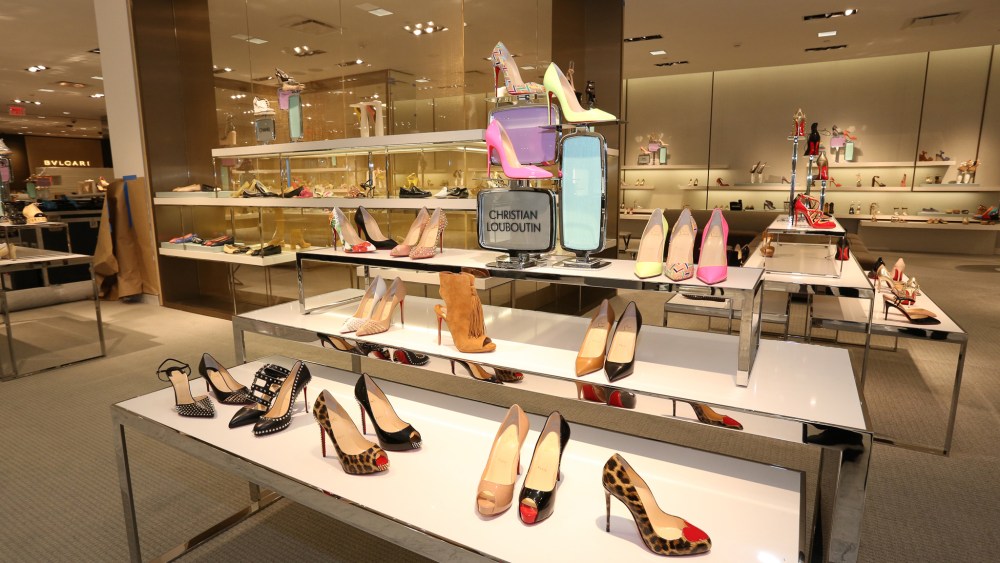 Neiman Marcus Sales Hit by Disappearing Tourists, Oil Patch Problems