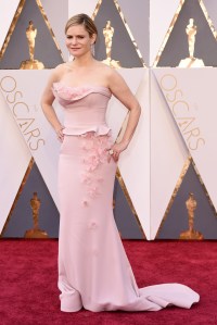 Jennifer Jason Leigh 2016 oscars