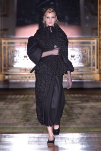 Simone Rocha RTW Fall 2016
